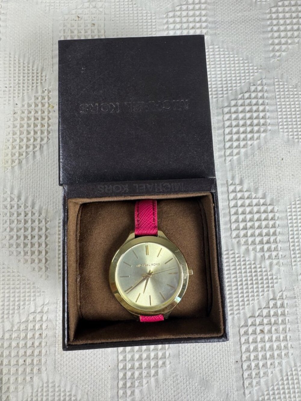 Michael Kors MK2298 Slim Runway Womens Gold Tone Watch Pink Leather Strap OG Box